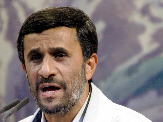 Bezeichnet Deutschland als &#8222;Slav...8220;: Irans Prsident Ahmadinedschad.  | Foto: dpa