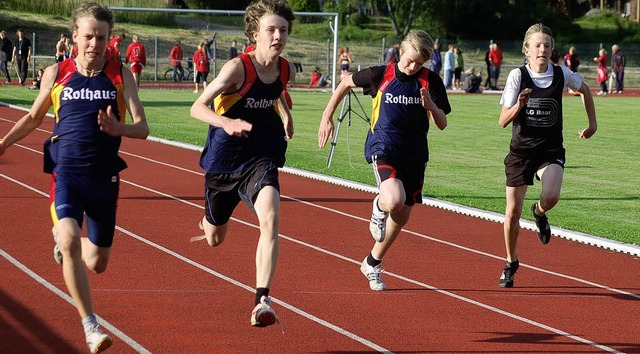 Energieleistung im 100-Meter-Sprint  (...chler, Jonas Pfaff und Ralf Duttlinger  | Foto: Helmut Junkel