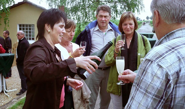 Am neu restaurierten Rebhuschen wurde...agsbrunches mit einem Sekt empfangen.   | Foto: Franz Hilger