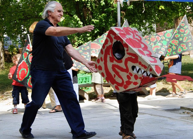 <Bildtext>Der Breisacher Knstler Helm...ns St. Michael ein Projekt.</Bildtext>  | Foto: hans-jochen voigt