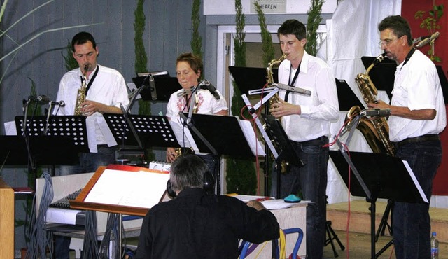 Beim  ersten &#8222;Open Air&#8220;-Au...r, Norman Weishaar und Ute Schneider.   | Foto: David