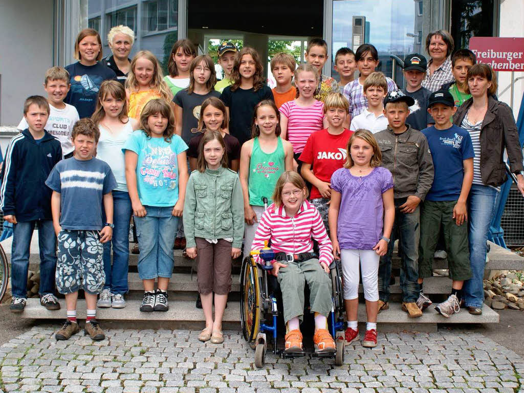 Die klasse 4a des Schulzentrum Steinen mit ihrer Lehrerin Frau Bogenschtz