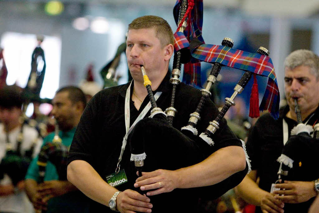 „Swiss Highlanders“ – Die Schweizer Fraktion der Dudelsackspieler. „Swiss Highlanders“ – Die Schweizer Fraktion der Dudelsackspieler.