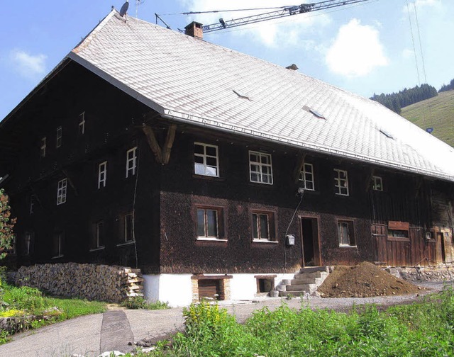 Das lteste Haus im Bernauer Tal, der ...dstil erneuern und renovieren wollen.   | Foto: Ulrike Spiegelhalter