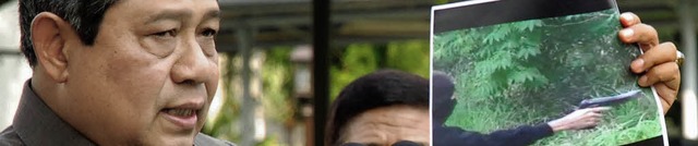 Zeigte gestern Fotos, die der Geheimdi...ten gemacht hat: Prsident  Yudhoyono   | Foto: AFP