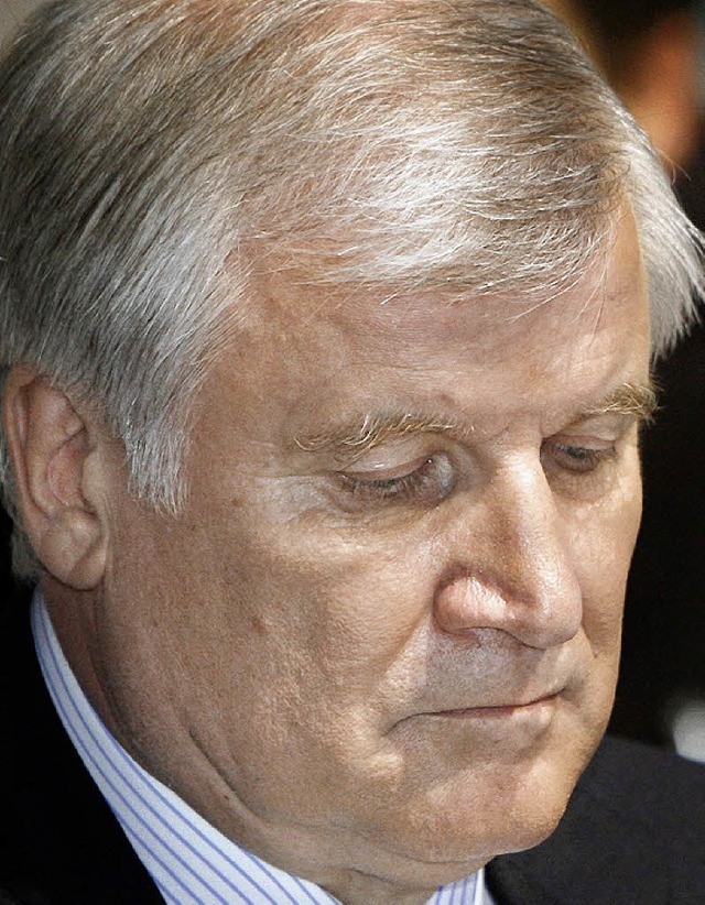 Geknickt: Horst Seehofer  | Foto: dpa