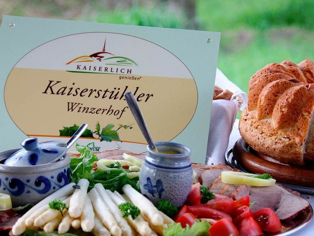 Die Feriengste auf den  Kaisersthler...hen Produkten aus der Region verwhnt.  | Foto: Christine Aniol