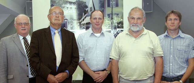 von rechts: Thomas Gerspach (Buchheim,... und Brgermeister Josef Hgele (CDU).  | Foto: Manfred Frietsch