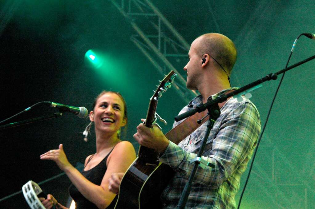 James Morrison und Milow verzauberten den Lrracher Marktplatz.