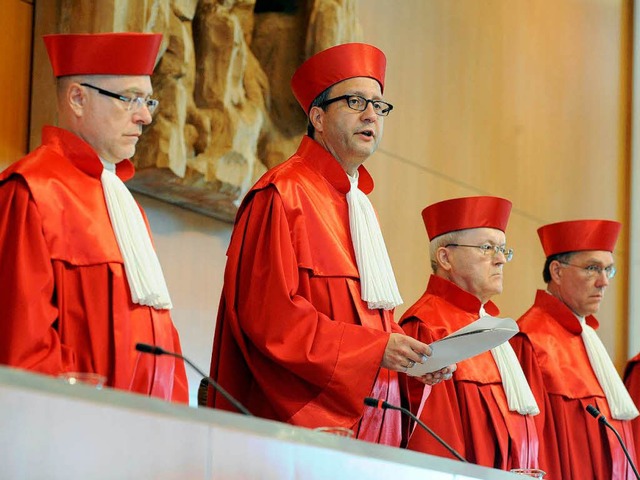 Die Karlsruher Richter lesen der Bundesregierung die Leviten.  | Foto: dpa