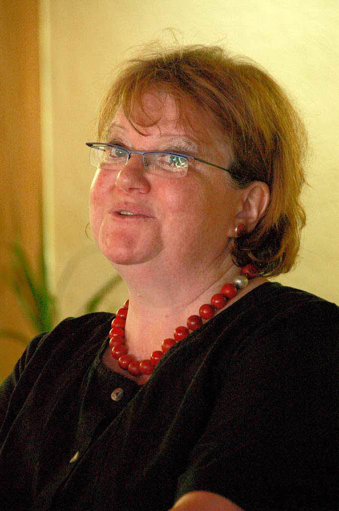 Brigitte Preugschat, Rektorin der Hexentalschule.