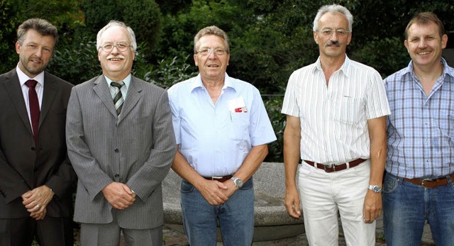 Brgermeister  Gerd Schnbett mit  den...wand)  und Gerhard Georg  (Wieslet).    | Foto: Heiner   Fabry