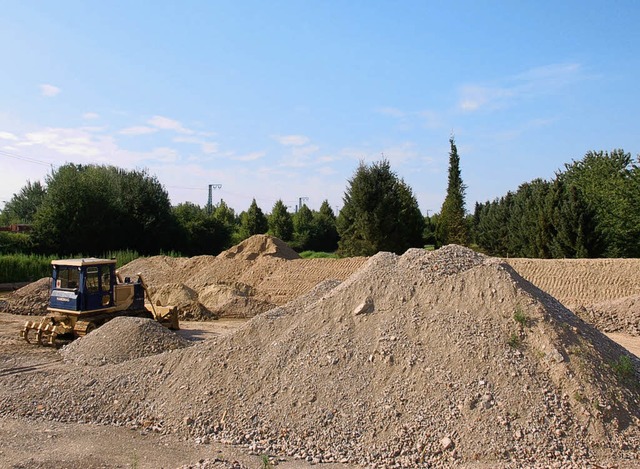 Stein des Anstoes: die Bauschutt-Depo...Recycling-Anlage im Gewann Breitfeld.   | Foto: Ralf Burgmaier