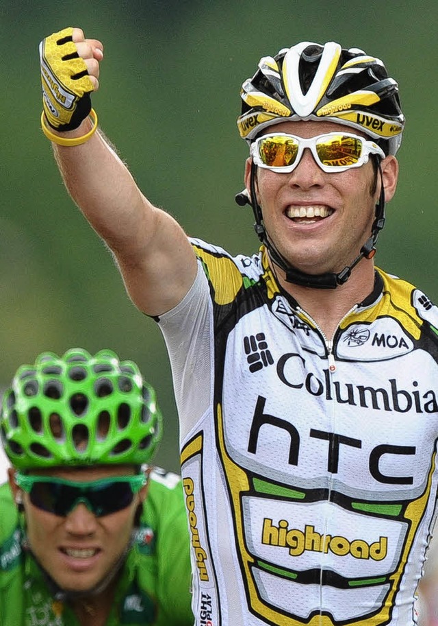 Mark Cavendish siegt vor Thor Hushovd (links).   | Foto: dpa