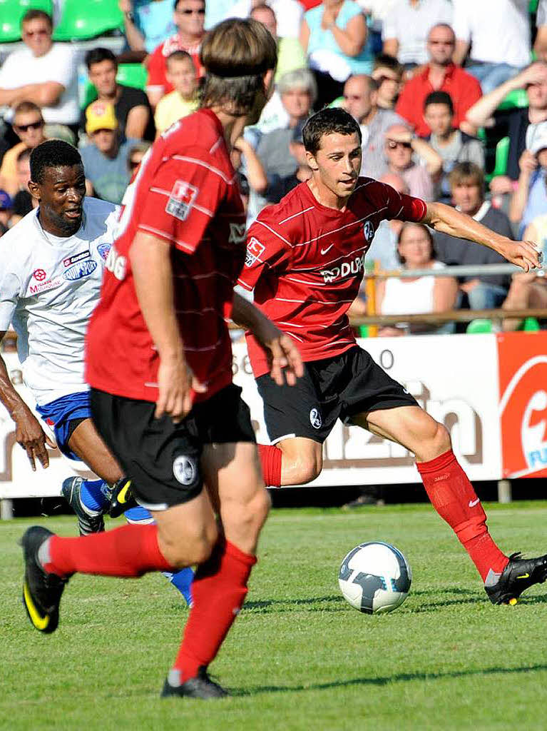 Spielszenen: SC Freiburg gegen den FC Mulhouse