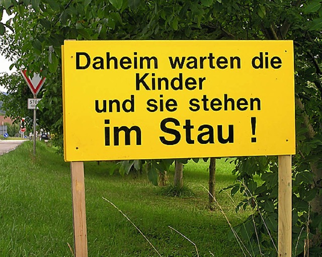 Kinder  im Stau<ppp></ppp>  | Foto: Braun