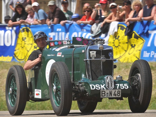 Rennatmosphre von 1936: Jrgen Deusch...in der Kurve an der Holzschlgermatte.  | Foto: Michael Bamberger