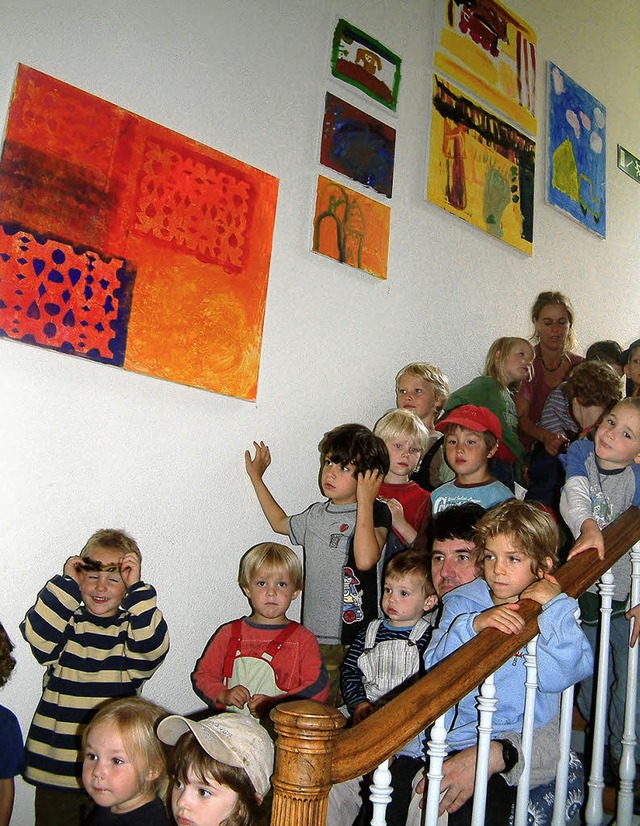 <Bildtext>Kinder des Waldkindergartens... Rathaus ausgestellt sind</Bildtext>.   | Foto: Roswitha Frey