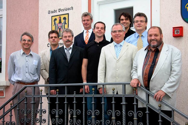 Der neue Oberrimsinger Ortschaftsrat m...ard Kiefer (vorne, Zweiter von rechts)  | Foto: Meike Zorn