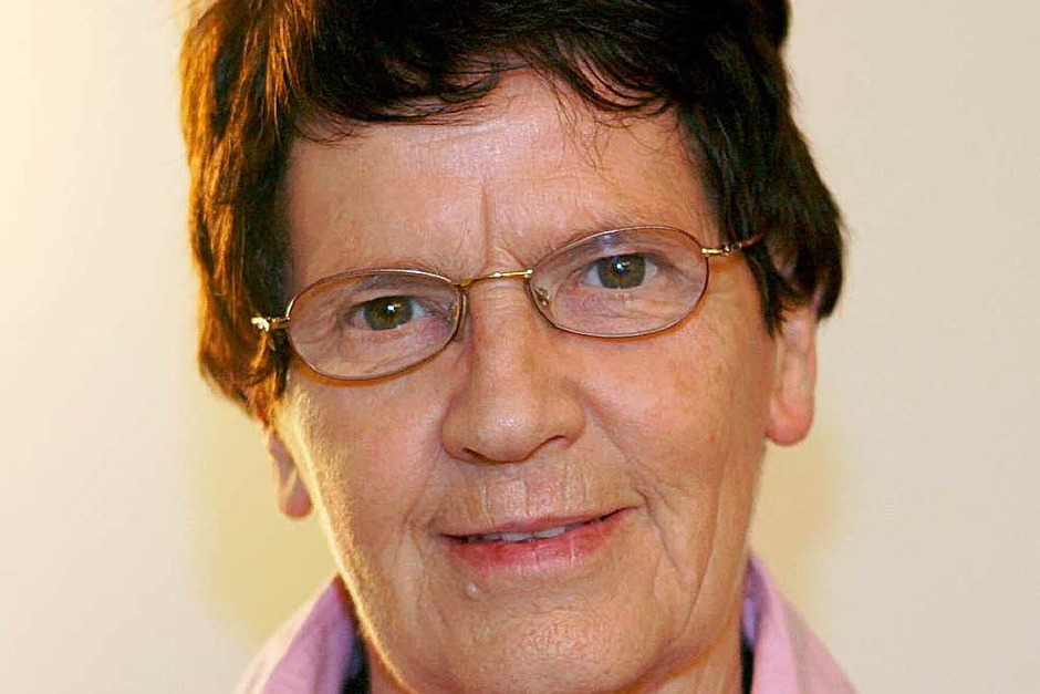 1991 musste sich Rita Süssmuth (CDU) einer „Dienstwagen-Affäre“ stellen. Ihr Mann soll ihren Dienstwagen für private Fahrten genutzt und damit sogar die Umzugskisten der Tochter nach St. Gallen geliefert haben. Rita Süssmuth dementierte. (Foto: dpa) 1991 musste sich Rita Süssmuth (CDU) einer „Dienstwagen-Affäre“ stellen. Ihr Mann soll ihren Dienstwagen für private Fahrten genutzt und damit sogar die Umzugskisten der Tochter nach St. Gallen geliefert haben. Rita Süssmuth dementierte. (Foto: dpa)