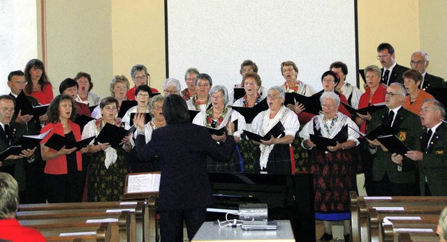 <Bildtext>Musikalisch umrahmt von der ... der Kirche in Keppenbach. </Bildtext> | Foto: Pia Grättinger <Bildtext>Musikalisch umrahmt von der ... der Kirche in Keppenbach. </Bildtext> | Foto: Pia Grättinger