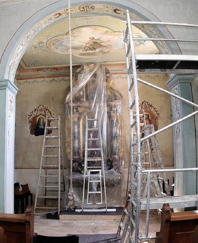 Eine  dauerhafte Entfernung des Schimm...in der Kapelle wird kaum mglich sein.  | Foto: Christiane Seifried