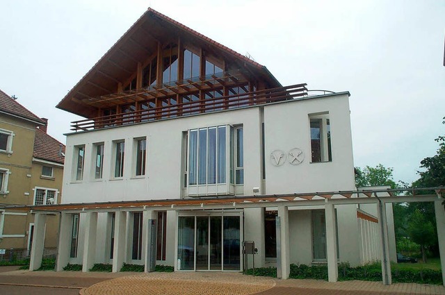 Die Raiffeisenbank Kaiserstuhl in Vogtsburg ist mit dem Jahr 2008 zufrieden.  | Foto: Gerold Zink