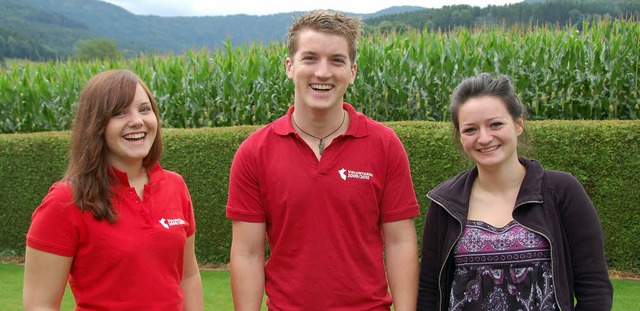 Sie treten demnchst ihren sozialen Di...), Lukas Hringer und Sophia Schuldis   | Foto: Elfriede Mosmann