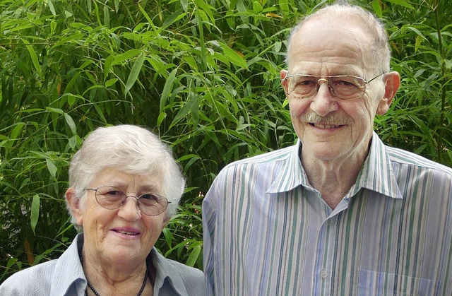 Maria und Artur Eble sind seit 50 Jahren verheiratet.   | Foto: Monika Korak