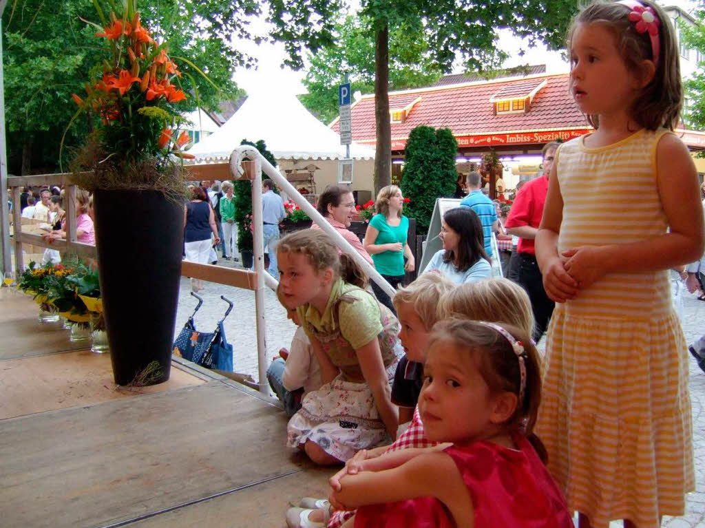 Das Markgrfler Weinfest in Staufen bringt festfreudige Menschen und guten Wein zusammen.