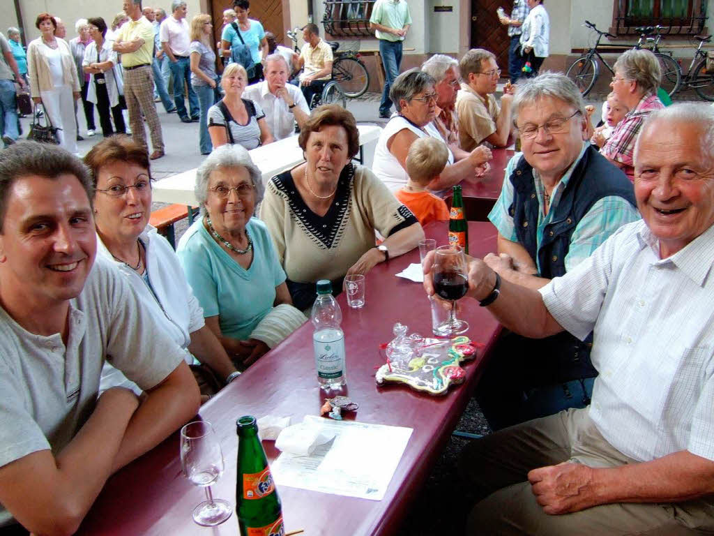 Das Markgrfler Weinfest in Staufen bringt festfreudige Menschen und guten Wein zusammen.