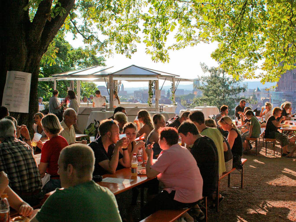 Besuchermagnet: Das Schlossbergfest in Freiburg.