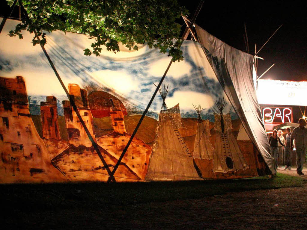 Vorfhrungen, Rummel, Musik, Volksbelustigung: der Seehock in Freiburg.