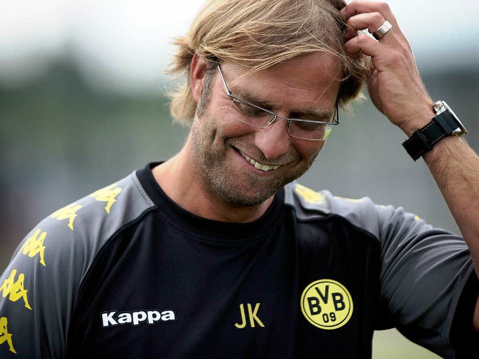 Gut lachen: BVB-Trainer Jürgen Klopp  | Foto: dpa