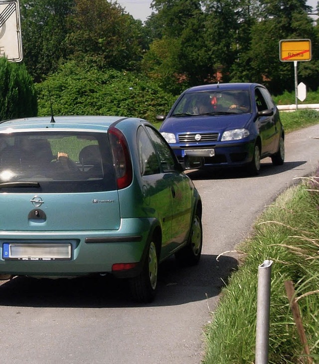 Verkehr in Rhina wegen BAustellen  | Foto: Krug