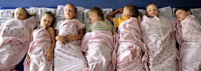 Gemeinsam schlafen, getrennt trumen: ...Mensch hat seine  eigene Traumfabrik.   | Foto: dpa