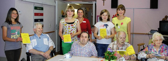 Der neue &#8222;Laurenzi&#8220; mit In...Abwechslung im Altenzentrum Bonndorf.   | Foto: Regina Folkerts