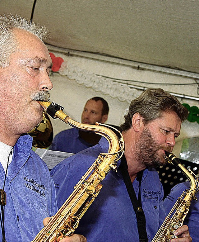 Die Musik stand beim Gartenfest in  Mnchweier natrlich im Mittelpunkt.   | Foto: S. Decoux-Kone