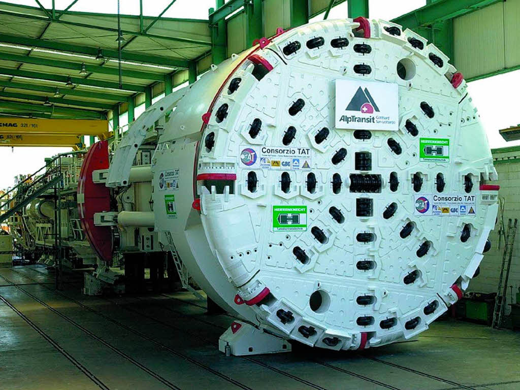Tunnelbohrmaschine S210, Hartgestein-Gripper-Tunnelbohrmaschine, Durchmesser 8,83 Meter mal 9,33 Meter