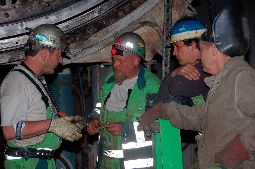2007: Herrenknecht-Mitarbeiter auf der  Baustelle  am Gotthard