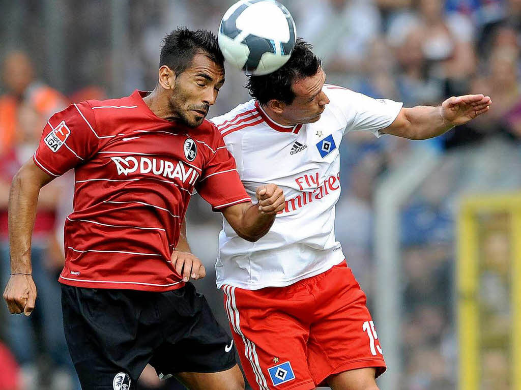 Zum Auftakt der Bundesligasaison spielte der SC Freiburg gegen den Hamburger SV vor ausverkauftem Haus.