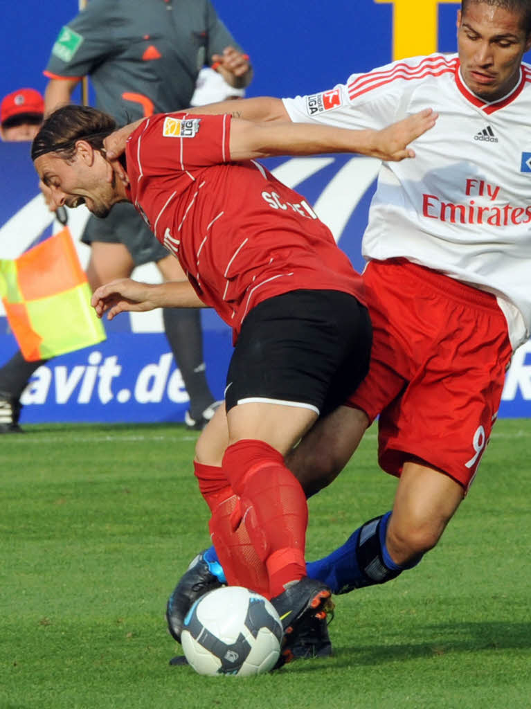 Zum Auftakt der Bundesligasaison spielte der SC Freiburg gegen den Hamburger SV vor ausverkauftem Haus.