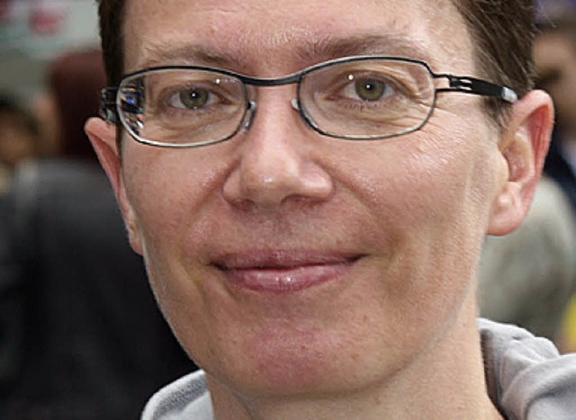 Die Soziologin Nina Degele erforscht Sexismus und Homophobie im Fuball.    | Foto: rita eggstein