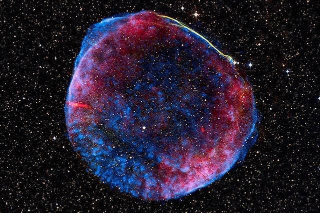 Ein Zwerg wird zur Supernova