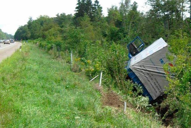 Unfall auf der A 5 verluft glimpflich