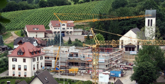 Der Bau der neuen Ortsmitte in Au dominierte auch das Haushaltsjahr 2008.   | Foto: Silvia Faller