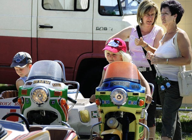 Herbstrummel: Nicht nur Kinder kommen auf ihre Kosten.   | Foto: Frey