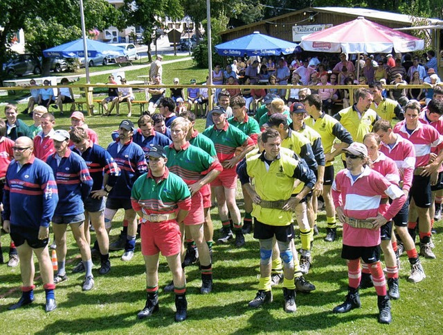 Bei Siegerehrung nahmen alle Mannschaf... der Tagessieger Neuried-Eschbachtal.   | Foto: Hans-Jrgen Wehrle