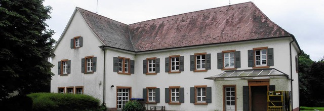 Das alte Postgebude in Efringen-Kirch...Wochen will er seine Plne vorstellen.  | Foto: Marco Schopferer