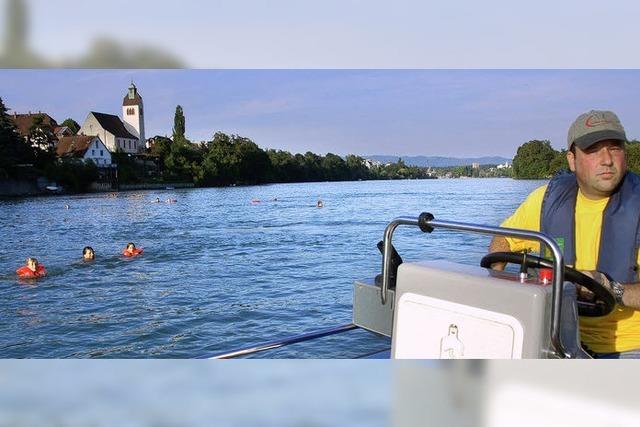 Schwimmend an Warmbach vorbei